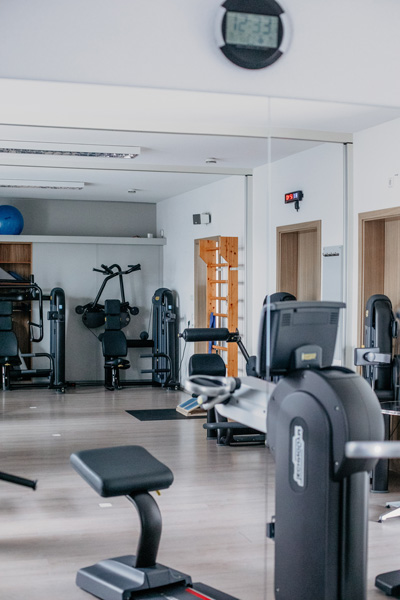 Unser moderner Trainingsraum Unser moderner Trainingsraum